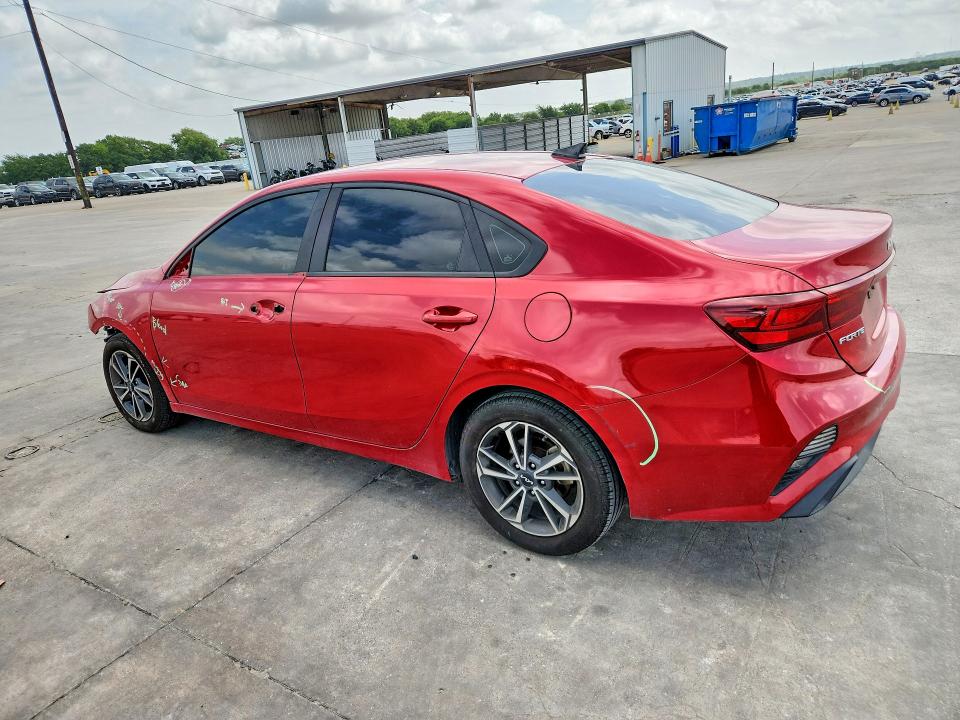 Photo 2 from auction – 2022 KIA FORTE with VIN 3KPF24AD0NE432700