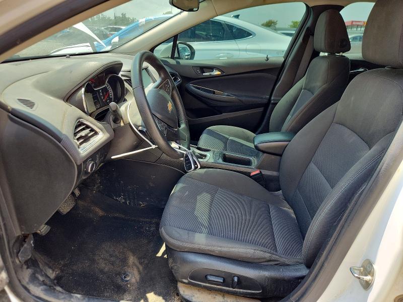 Photo 7 from auction – 2018 CHEVROLET CRUZE with VIN 1G1BE5SM9J7204661