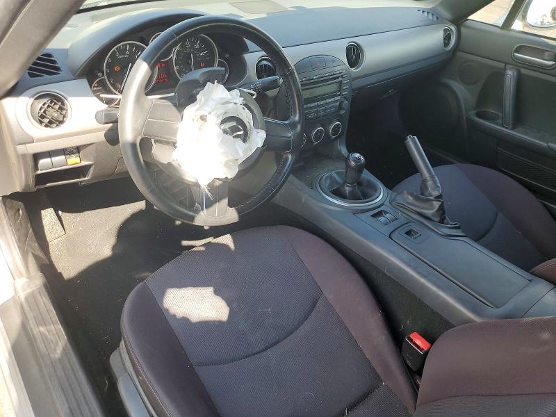 Photo 8 from auction – 2011 MAZDA MX-5 MIATA with VIN JM1NC2JF9B0219537
