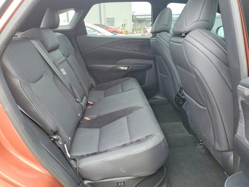 Foto 10 de la subasta – 2023 LEXUS RX con VIN 2T2BCMEA3PC003642