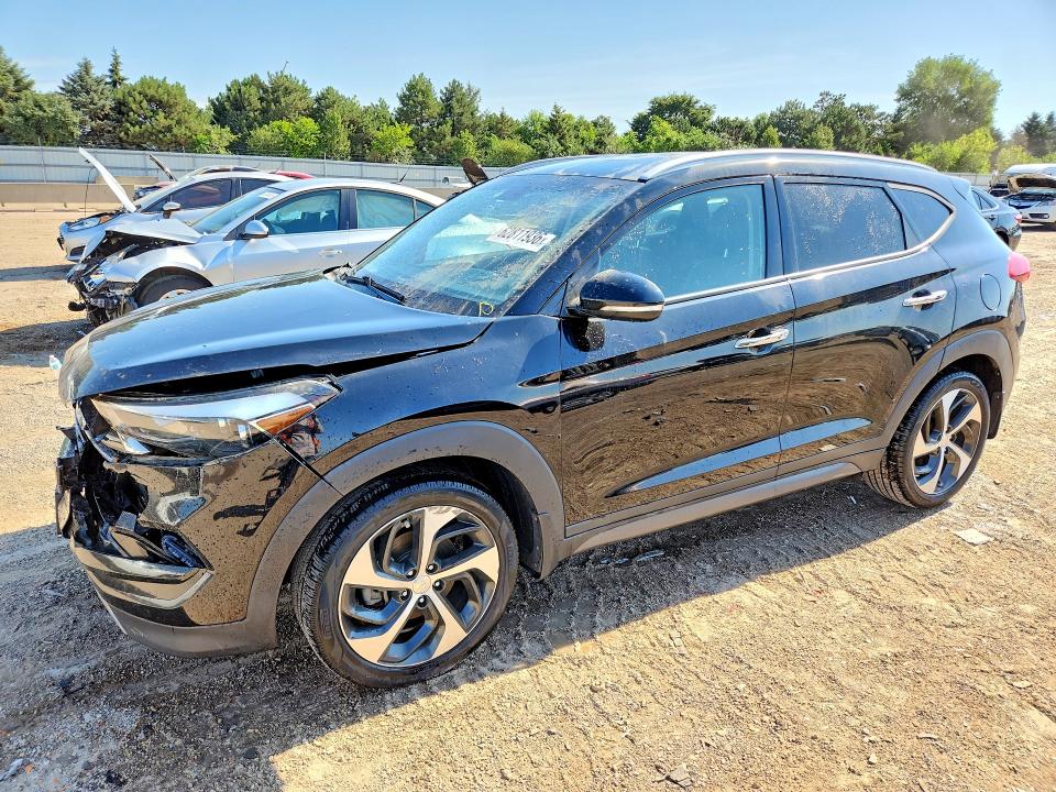 HYUNDAI TUCSON 2016 with VIN KM8J33A21GU249810 - Photo from auction