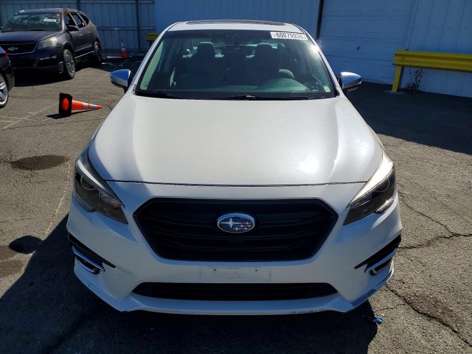 Photo 5 from auction – 2019 SUBARU LEGACY with VIN 4S3BNAS6XK3008108