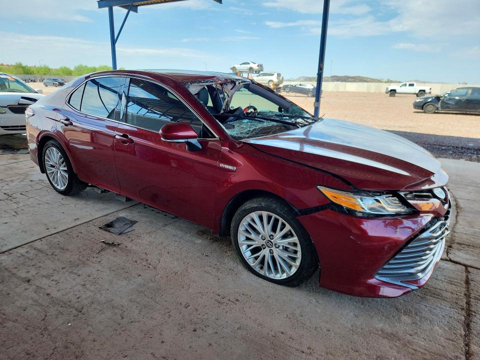 Photo 4 from auction – 2020 TOYOTA CAMRY with VIN 4T1F31AK3LU010456