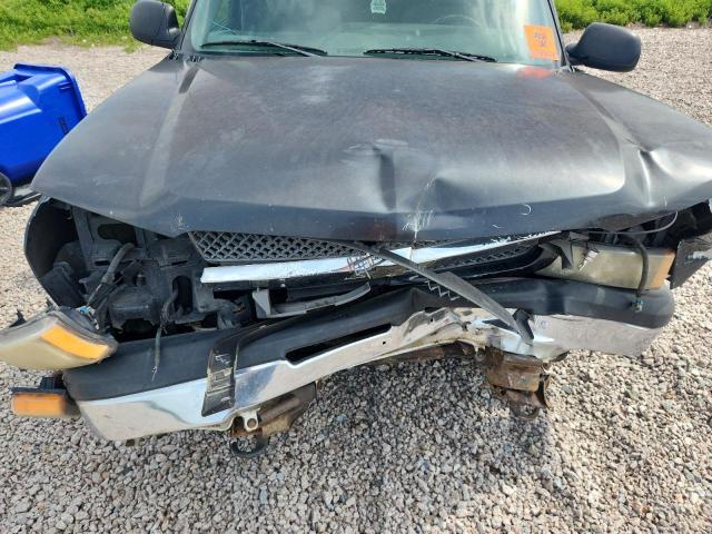 Photo 11 from auction – 2004 CHEVROLET SILVERADO with VIN 1GCEC19TX4Z184574