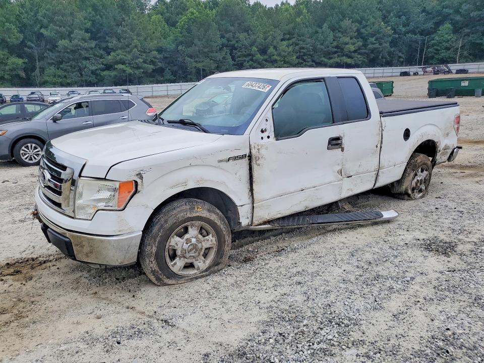 FORD F150 2010 with VIN 1FTEX1C82AFC37449 - Photo from auction
