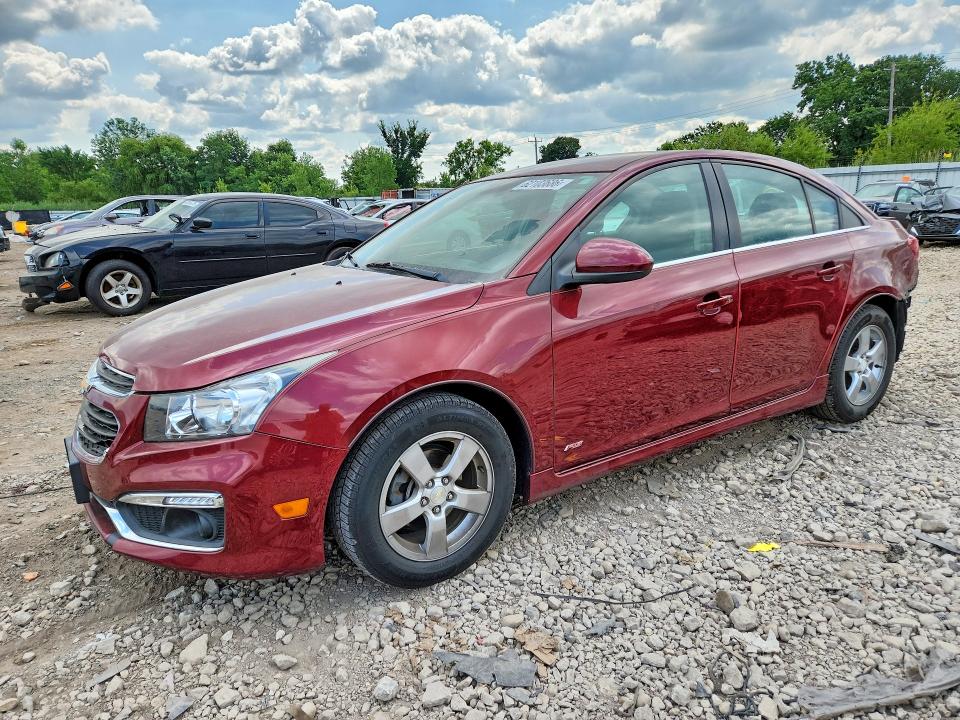 CHEVROLET CRUZE 2015 with VIN 1G1PC5SB3F7230335 - Photo from auction