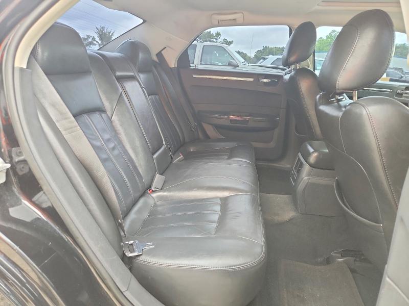 Photo 10 from auction – 2010 CHRYSLER 300C with VIN 2C3CA6CTXAH141372