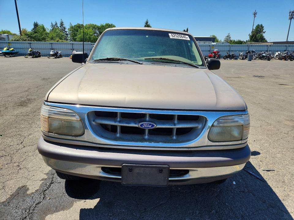 Photo 5 from auction – 1997 FORD EXPLORER with VIN 1FMDU34E9VZB66657