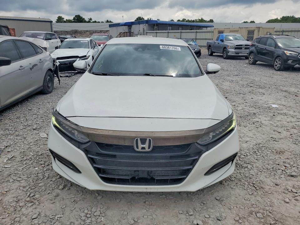 Photo 5 from auction – 2018 HONDA ACCORD with VIN 1HGCV1F38JA038577