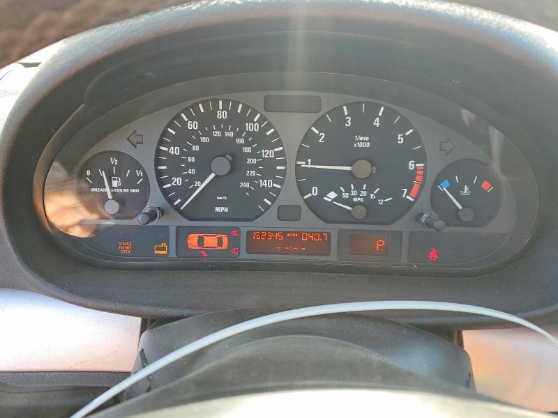 Photo 9 from auction – 2002 BMW 325 with VIN WBAEV33492KL68351