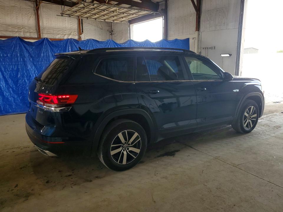 Photo 3 from auction – 2021 VOLKSWAGEN ATLAS with VIN 1V2LP2CA9MC601967