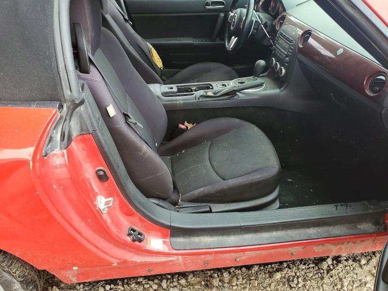 Photo 10 from auction – 2010 MAZDA MX-5 MIATA with VIN JM1NC2EF9A0207557