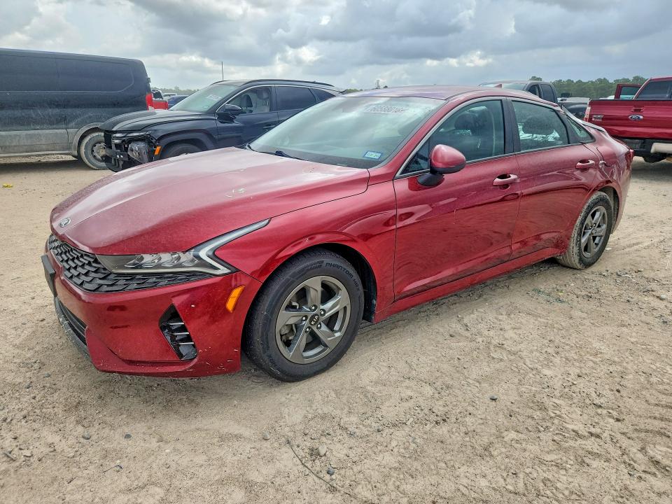 KIA K5 2021 with VIN 5XXG14J28MG043069 - Photo from auction