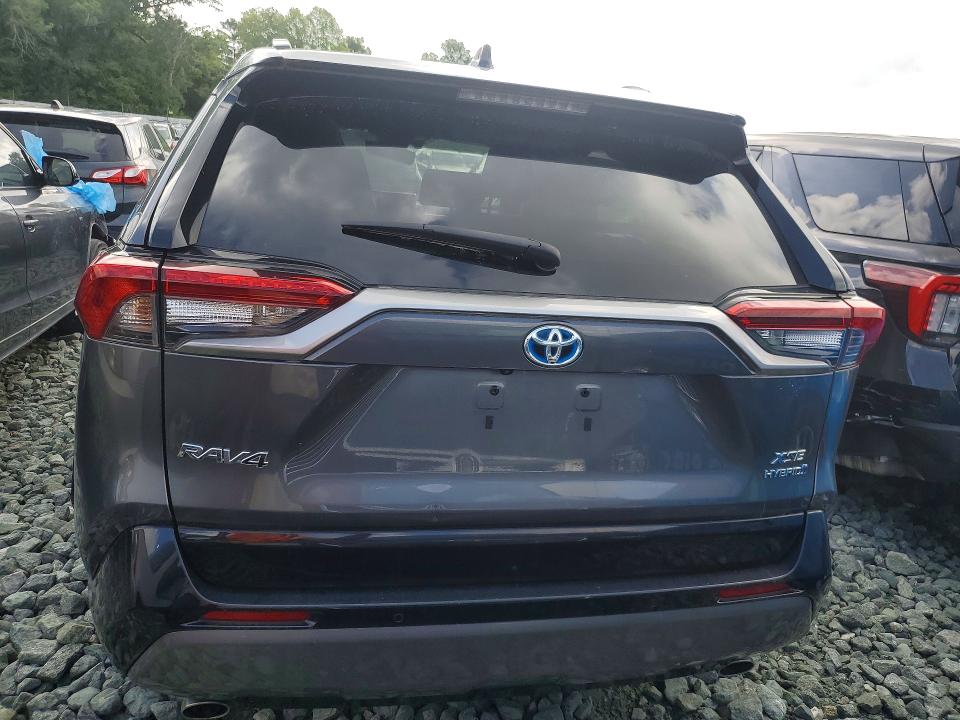 Photo 6 from auction – 2021 TOYOTA RAV4 with VIN 4T3E6RFV3MU040831