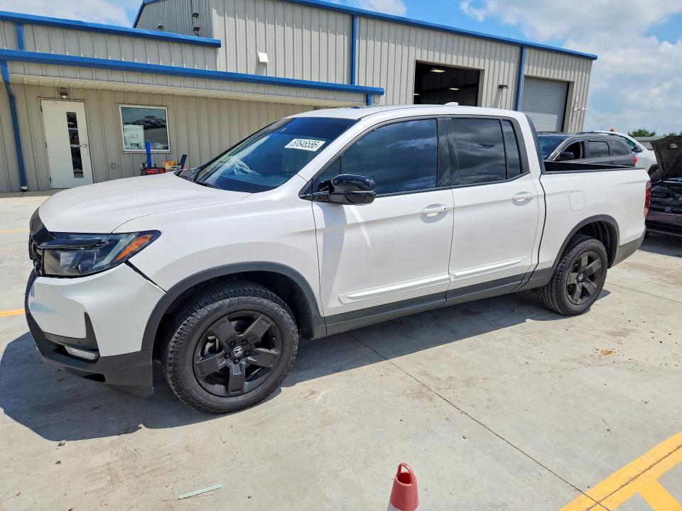 Photo 1 from auction – 2025 HONDA RIDGELINE with VIN 5FPYK3F80SB037721