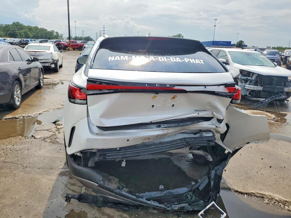 Photo 6 from auction – 2023 LEXUS RX 350 with VIN 2T2BAMCA7PC032005