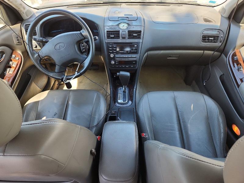 Photo 8 from auction – 2000 INFINITI I30 with VIN JNKCA31A2YT215763