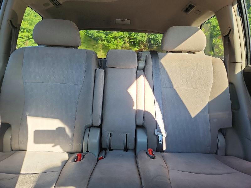 Photo 10 from auction – 2011 TOYOTA HIGHLANDER with VIN 5TDBK3EH3BS090263