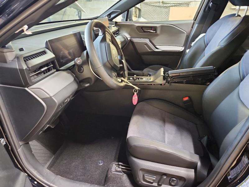 Photo 7 from auction – 2026 TOYOTA RAV4 with VIN 2T36CRAV5TW051817