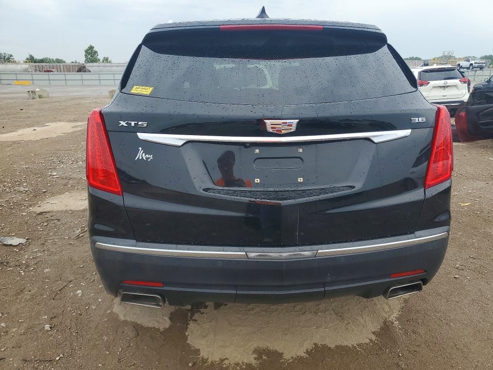 Photo 6 from auction – 2017 CADILLAC XT5 with VIN 1GYKNBRSXHZ124417