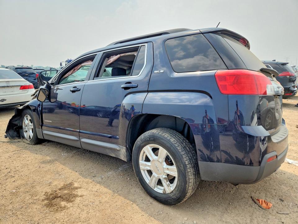 Photo 2 from auction – 2015 GMC TERRAIN with VIN 2GKALREK5F6354157