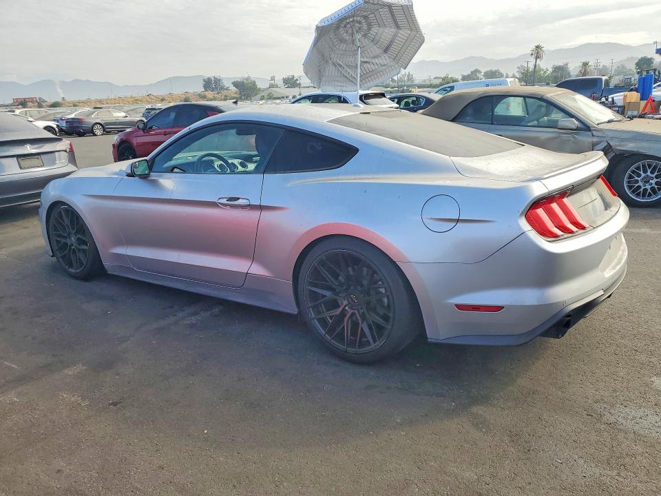 Photo 2 from auction – 2018 FORD MUSTANG with VIN 1FA6P8TH9J5156621