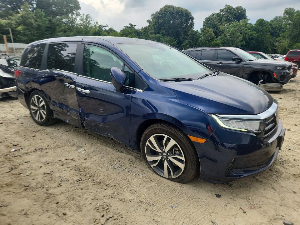 Photo 4 from auction – 2023 HONDA ODYSSEY with VIN 5FNRL6H85PB073971