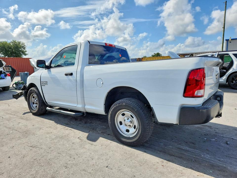 Photo 2 from auction – 2019 RAM 1500 CLASSIC with VIN 3C6JR6AG3KG671760