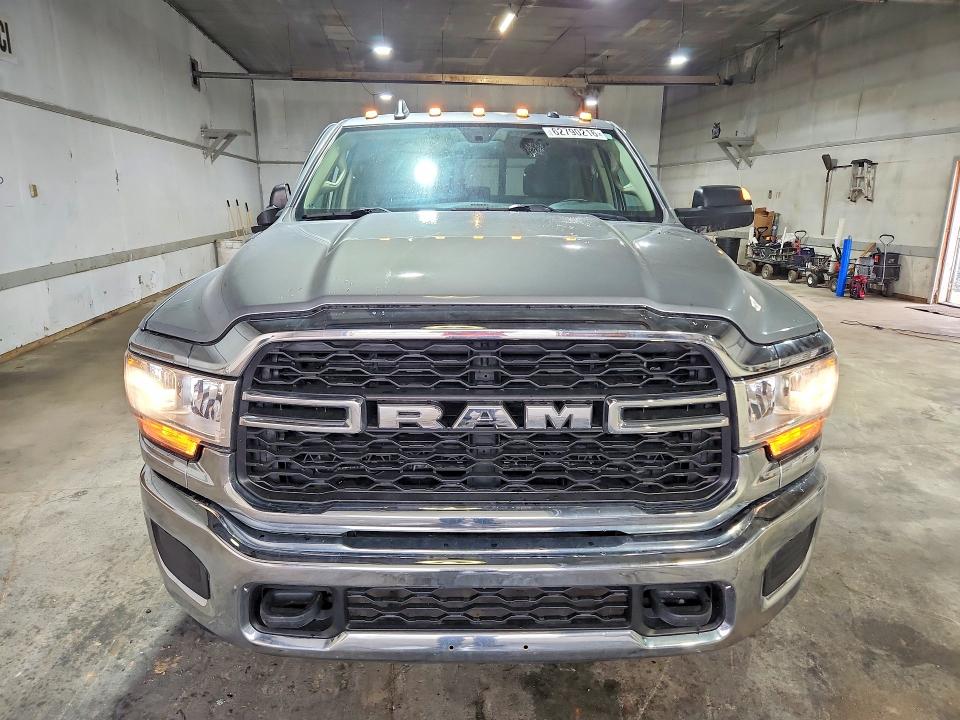 Photo 5 from auction – 2019 RAM 2500 with VIN 3C6UR5CJ2KG655498