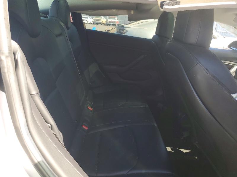 Photo 10 from auction – 2018 TESLA MODEL 3 with VIN 5YJ3E1EA5JF007003