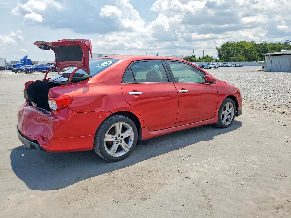Photo 3 from auction – 2013 TOYOTA COROLLA with VIN 5YFBU4EE8DP140432