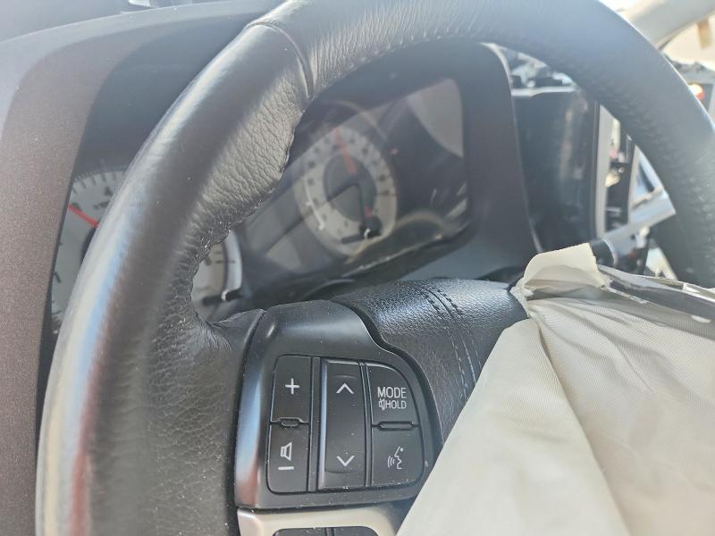 Photo 9 from auction – 2017 TOYOTA SIENNA with VIN 5TDXZ3DC4HS892241