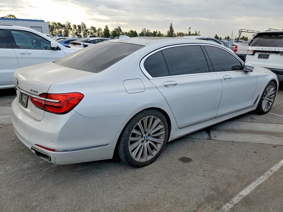 Photo 3 from auction – 2016 BMW 750 with VIN WBA7F2C53GG415098