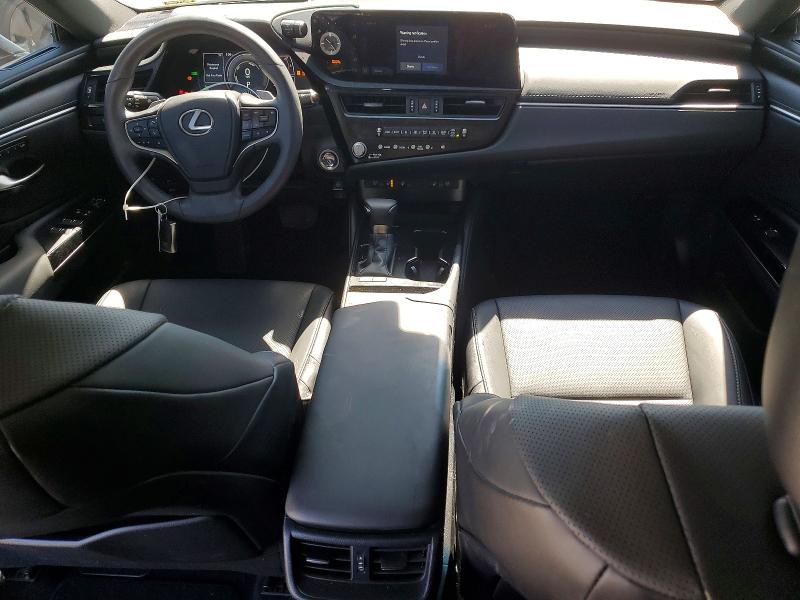 Zdjęcie 8 z aukcji – 2025 LEXUS ES 300H z VIN 58ADA1C16SU070837