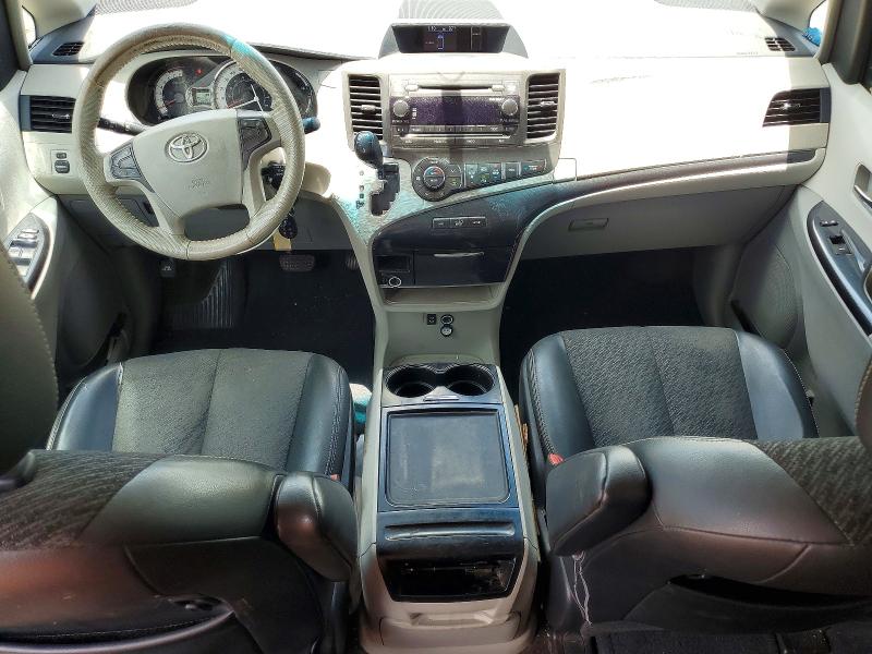 Photo 8 from auction – 2012 TOYOTA SIENNA with VIN 5TDXK3DC3CS249795