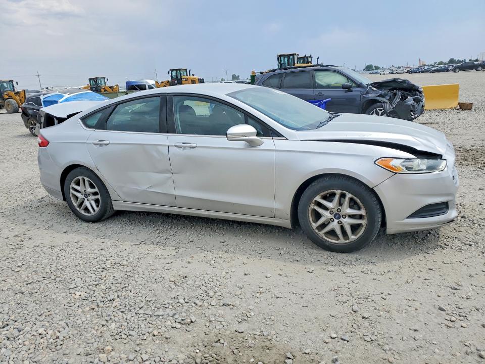 Photo 4 from auction – 2016 FORD FUSION with VIN 3FA6P0H70GR239636
