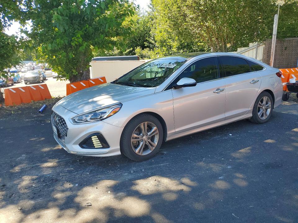 HYUNDAI SONATA 2019 with VIN 5NPE34AF0KH816445 - Photo from auction