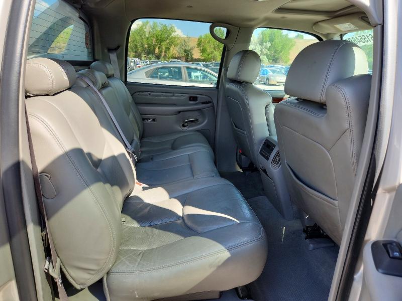Photo 11 from auction – 2005 CADILLAC ESCALADE with VIN 3GYEK62N15G206470