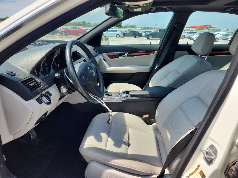 Photo 7 from auction – 2011 MERCEDES-BENZ C with VIN WDDGF8BB4BA505908