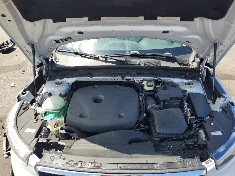 Photo 12 from auction – 2021 VOLVO XC40 with VIN YV4162UK2M2403804