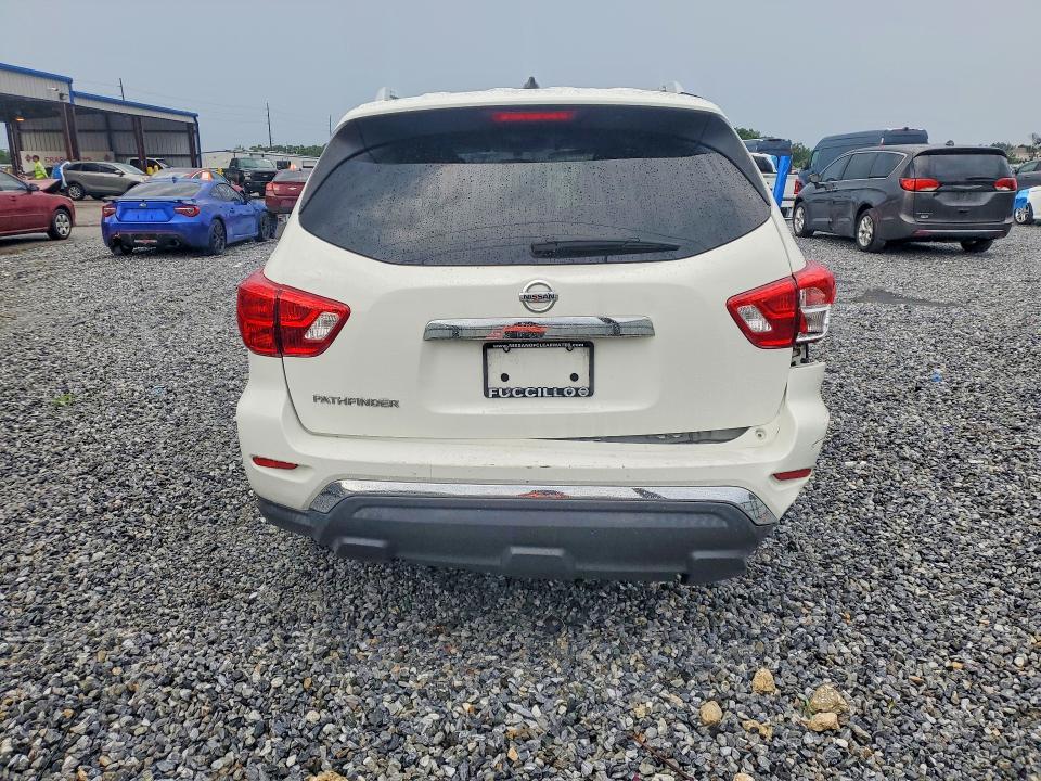 Zdjęcie 6 z aukcji – 2017 NISSAN PATHFINDER z VIN 5N1DR2MN1HC909895