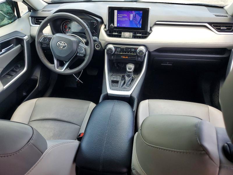 Фото 8 с аукциона – 2023 TOYOTA RAV4 с VIN 2T3C1RFV8PC243290