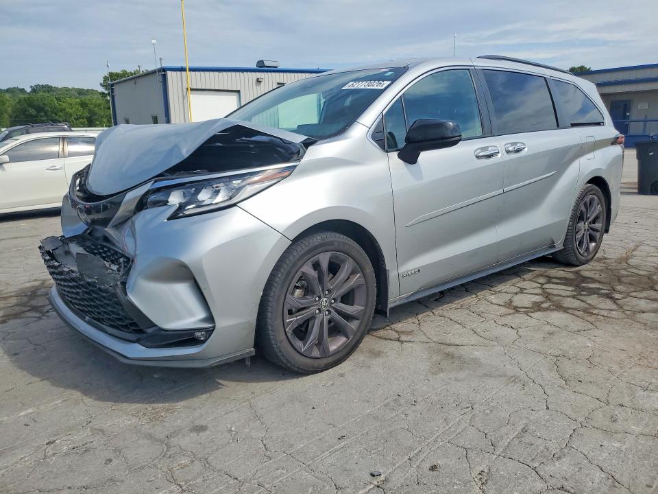 2021 TOYOTA SIENNA - Търг №62773026