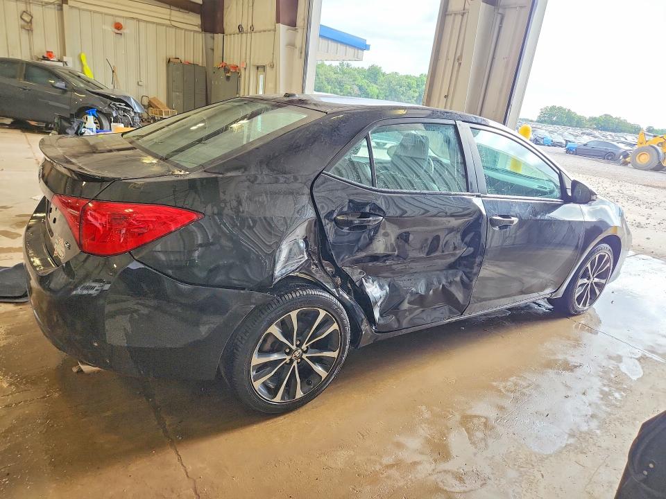 Photo 3 from auction – 2017 TOYOTA COROLLA with VIN 2T1BURHE8HC808261