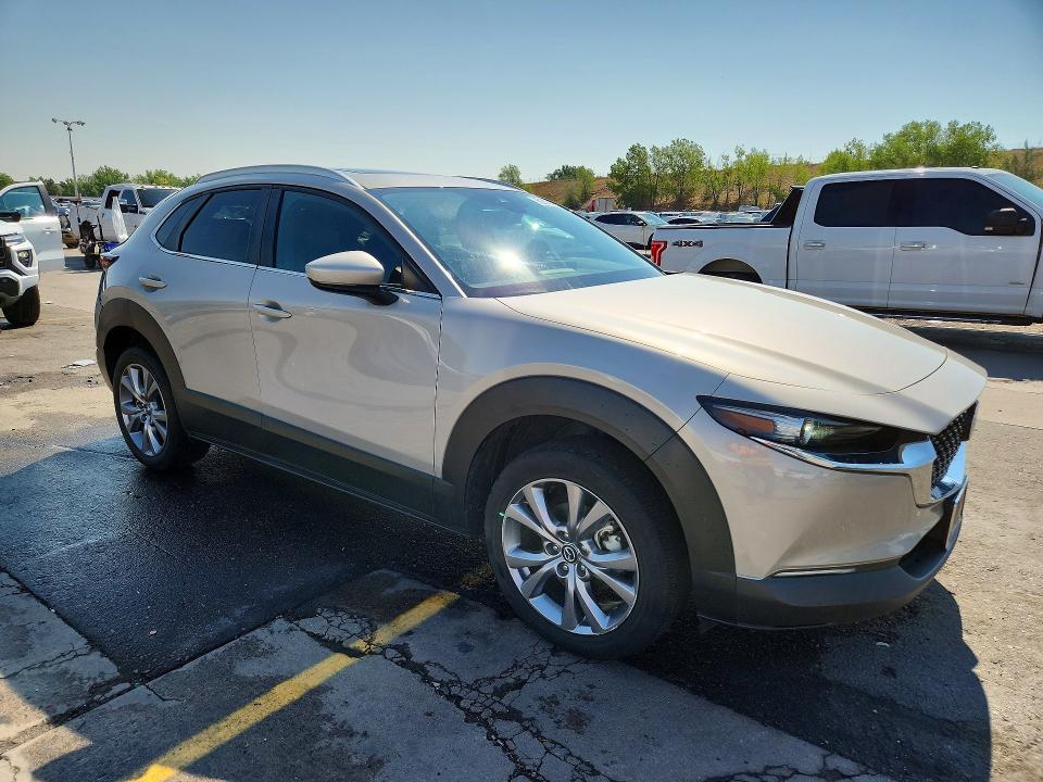 Foto 4 de la subasta – 2022 MAZDA CX-30 con VIN 3MVDMBCL2NM405691