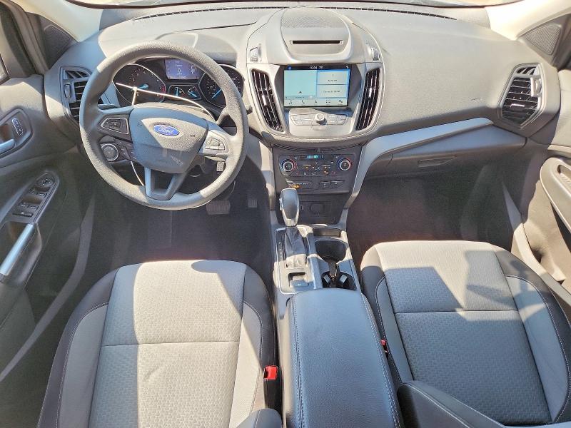 Photo 8 from auction – 2018 FORD ESCAPE with VIN 1FMCU9GD2JUC58704