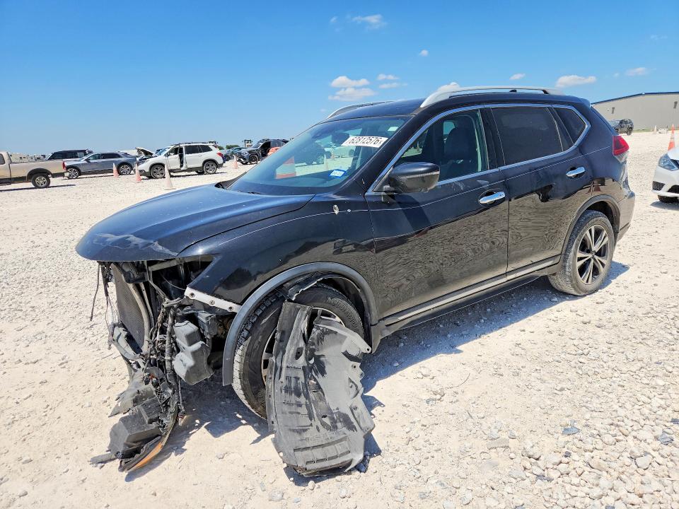 NISSAN ROGUE 2018 with VIN 5N1AT2MT3JC759829 - Photo from auction