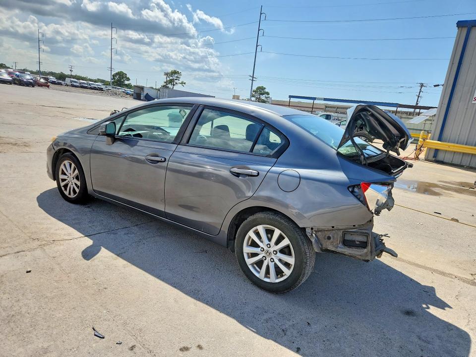 Photo 2 from auction – 2012 HONDA CIVIC with VIN 19XFB2F88CE050220