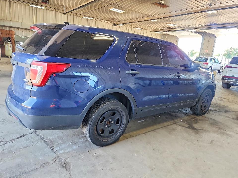 Photo 3 from auction – 2016 FORD EXPLORER with VIN 1FM5K8AR1GGA19231