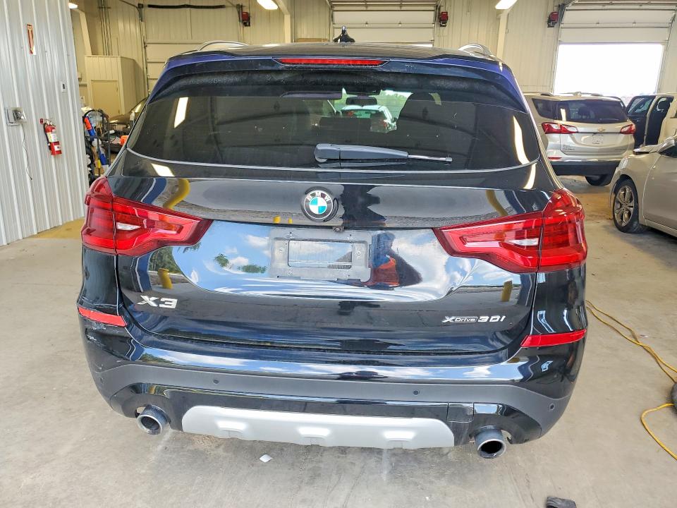 Photo 6 from auction – 2020 BMW X3 with VIN 5UXTY5C05L9C74035
